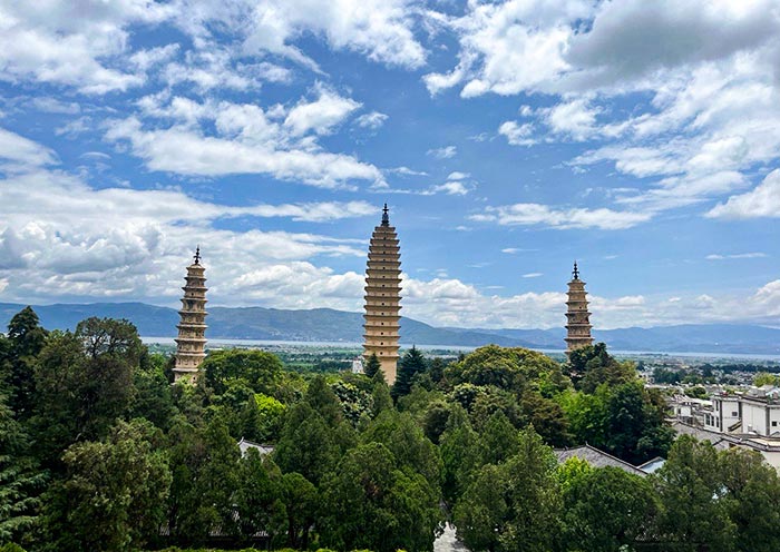 崇聖寺三塔 崇聖寺三塔