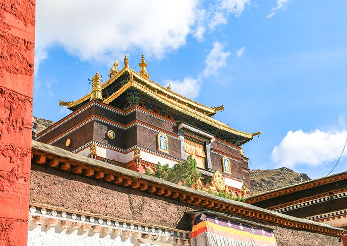 紮什倫布寺
