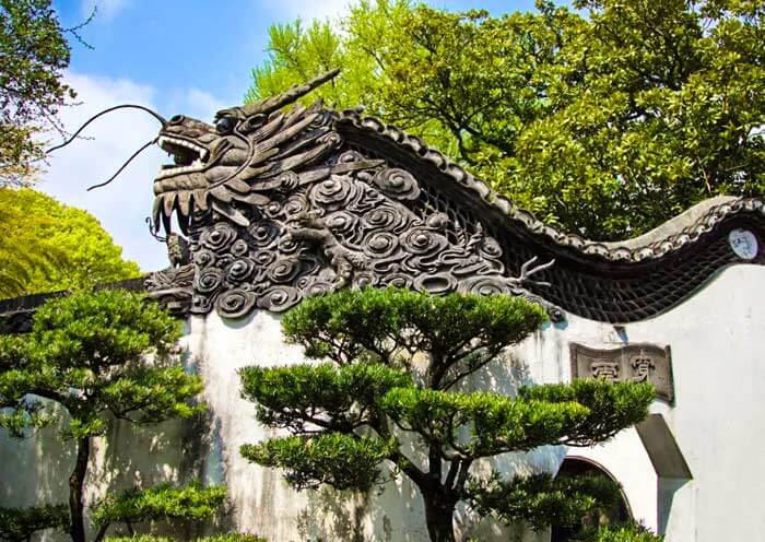 豫園惟妙惟肖的(de)龍壁 豫園惟妙惟肖的(de)龍壁